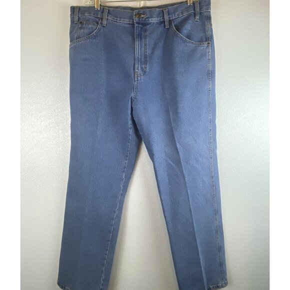 Rivet Supply Co. Classic Medium Wash Blue Jeans Men's Size 38x32 100% Cotton - Picture 10 of 10